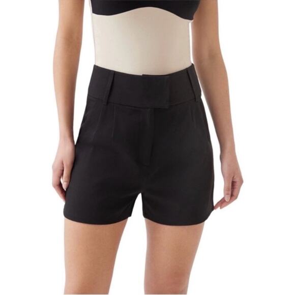 4th & Reckless Black High Waist Tailored Dress Shorts Size L NWT - Picture 4 of 8